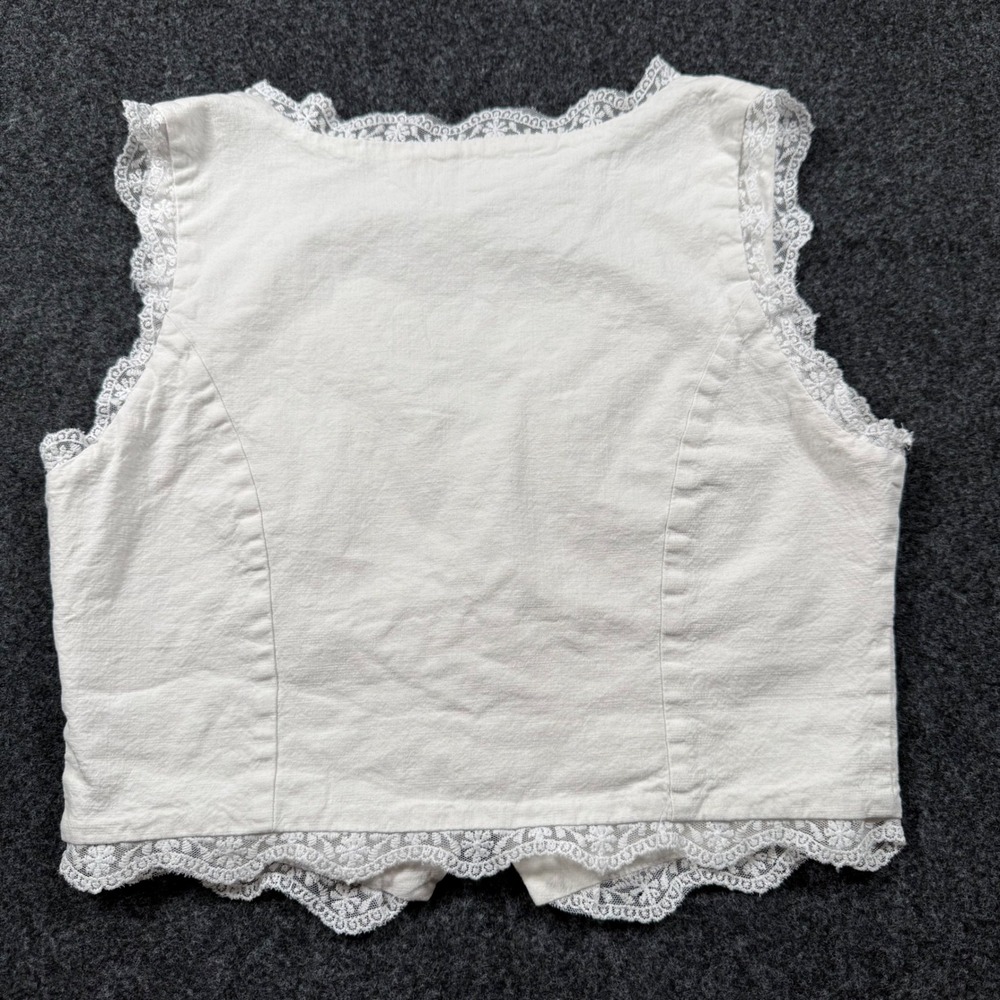 Jon & Anna White Lace Trim Cropped Vest Top Hook Eye Sleeveless Waistcoat Small - Picture 7 of 8